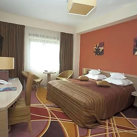 Mari 4* Bukarest