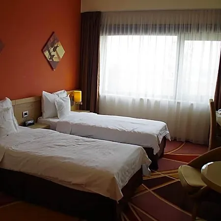 Mari Hotell Bukarest